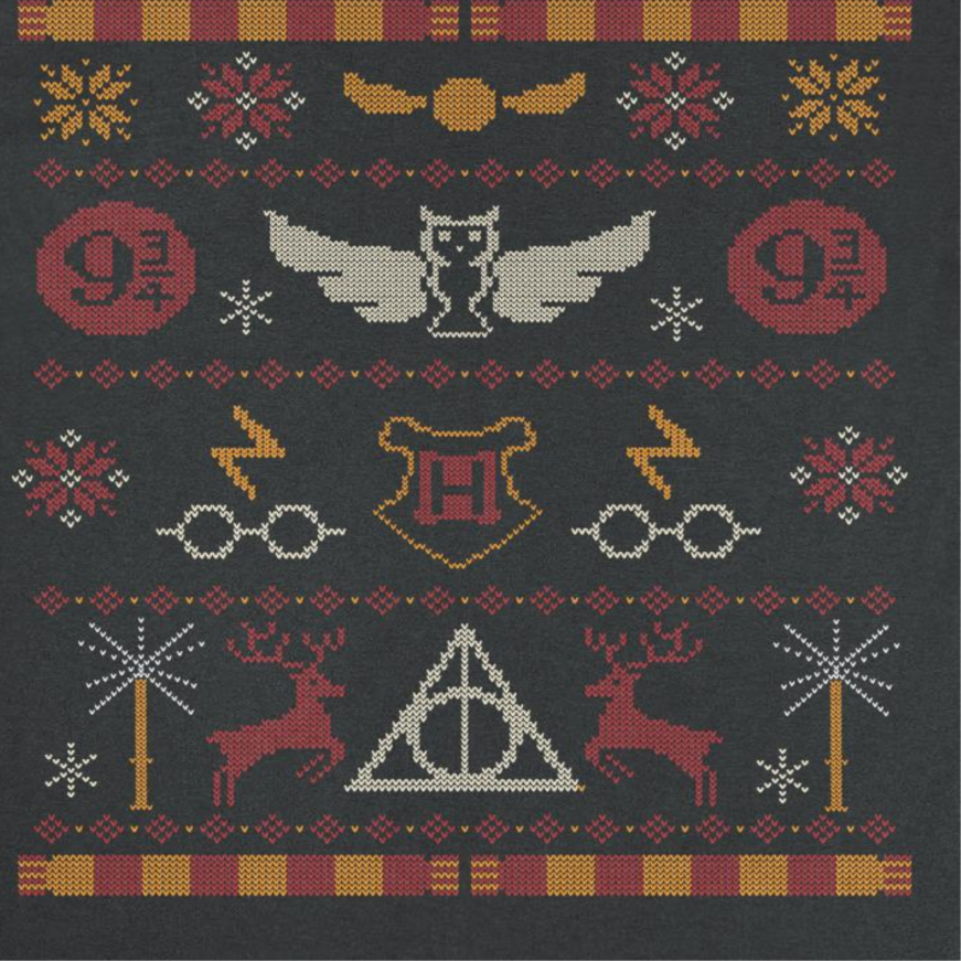 Harry Potter Hogwarts Christmas Pattern Black T-Shirt by HandyShopping4U2