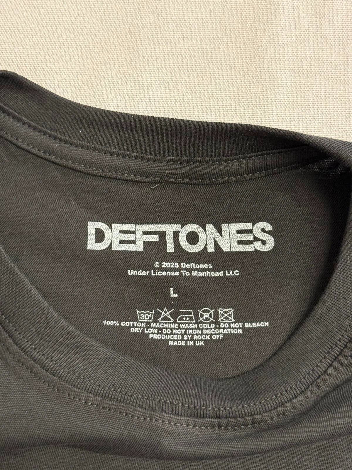 Deftones Chino Moreno Band T-shirt by Vintage Merch