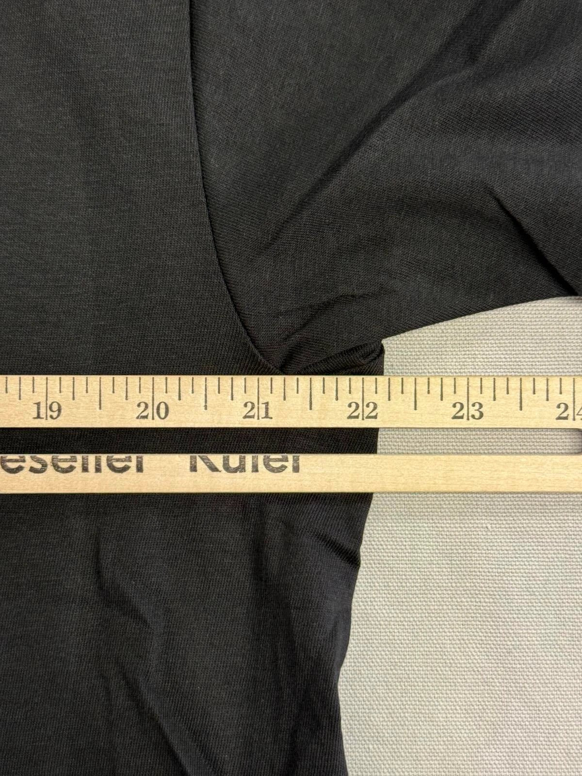 Deftones Chino Moreno Band T-shirt by Vintage Merch